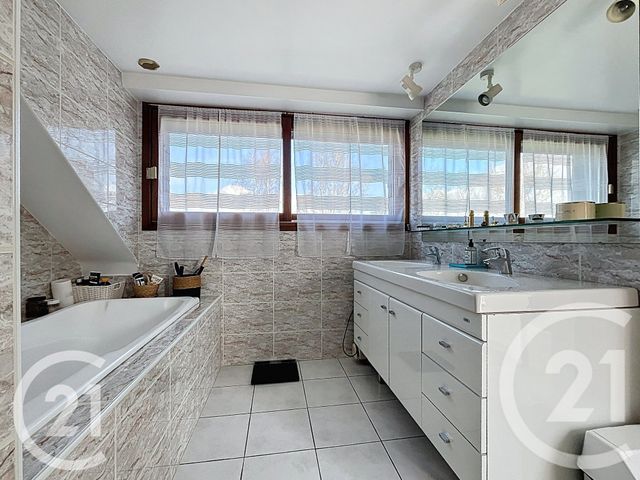 Maison &agrave; vendre - 9 pi&egrave;ces - 182 m2 - St Martin Du Vivier - 76 - HAUTE-NORMANDIE