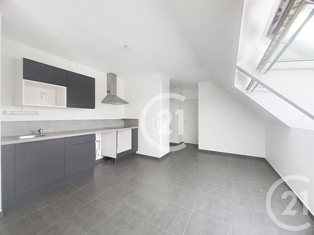 Appartement T4 &agrave; louer - 4 pi&egrave;ces - 102,24 m2 - Rouen - 76 - HAUTE-NORMANDIE