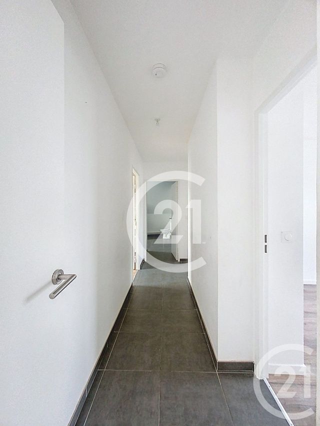 Appartement T4 &agrave; louer - 4 pi&egrave;ces - 102,24 m2 - Rouen - 76 - HAUTE-NORMANDIE