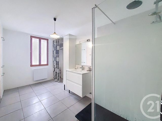 Appartement &agrave; louer - 2 pi&egrave;ces - 42,17 m2 - Bois Guillaume - 76 - HAUTE-NORMANDIE