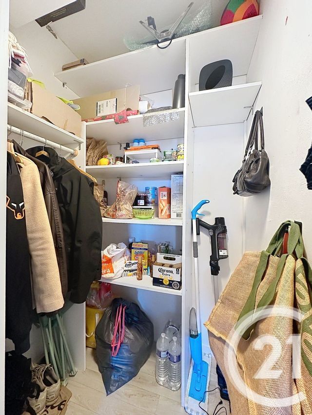 Appartement F2 &agrave; vendre - 3 pi&egrave;ces - 49,52 m2 - Deville Les Rouen - 76 - HAUTE-NORMANDIE