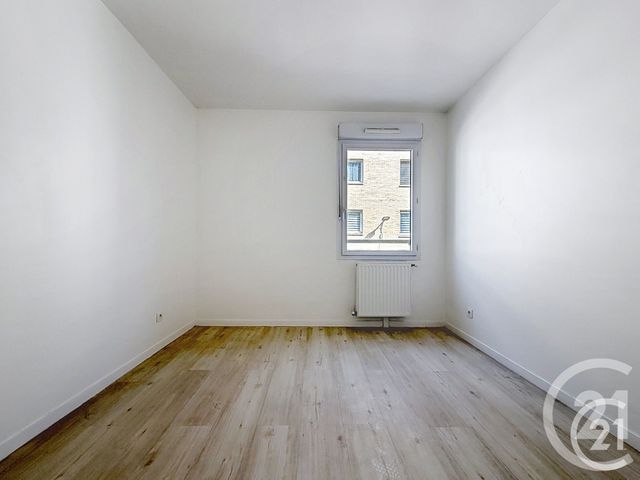 Appartement F4 &agrave; louer - 4 pi&egrave;ces - 76,10 m2 - Rouen - 76 - HAUTE-NORMANDIE