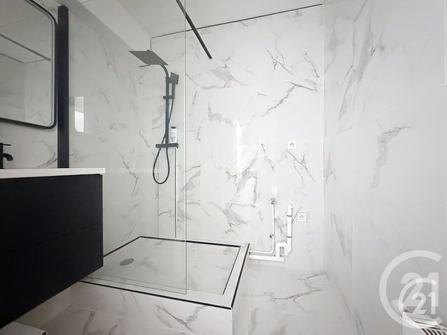 Appartement F4 &agrave; louer - 4 pi&egrave;ces - 76,10 m2 - Rouen - 76 - HAUTE-NORMANDIE