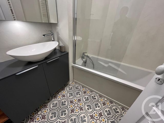 Appartement &agrave; louer - 3 pi&egrave;ces - 49,86 m2 - Rouen - 76 - HAUTE-NORMANDIE