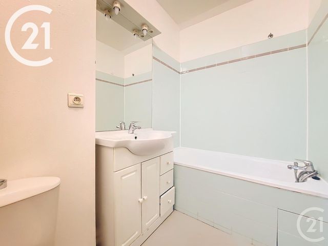 Appartement &agrave; louer - 2 pi&egrave;ces - 33,74 m2 - Rouen - 76 - HAUTE-NORMANDIE