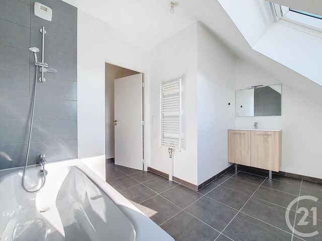 Appartement F3 &agrave; louer - 3 pi&egrave;ces - 68,42 m2 - Rouen - 76 - HAUTE-NORMANDIE