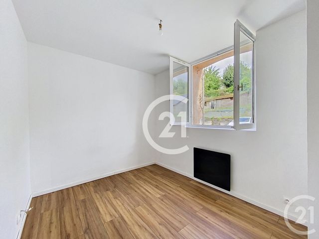 Appartement F2 &agrave; louer - 2 pi&egrave;ces - 45 m2 - Moulineaux - 76 - HAUTE-NORMANDIE