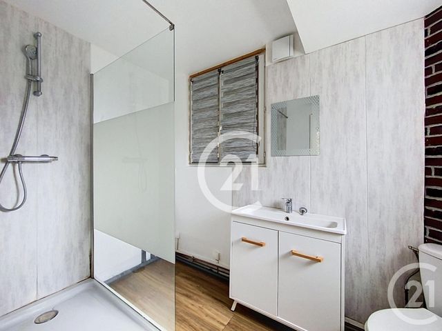 Appartement F2 &agrave; louer - 2 pi&egrave;ces - 45 m2 - Moulineaux - 76 - HAUTE-NORMANDIE