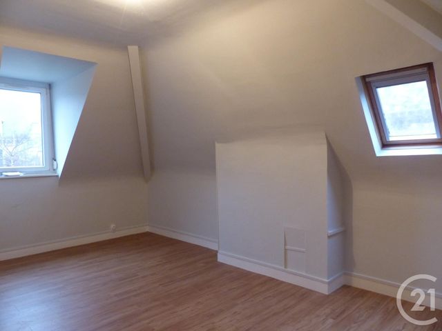 Maison &agrave; louer - 8 pi&egrave;ces - 197,80 m2 - Rouen - 76 - HAUTE-NORMANDIE