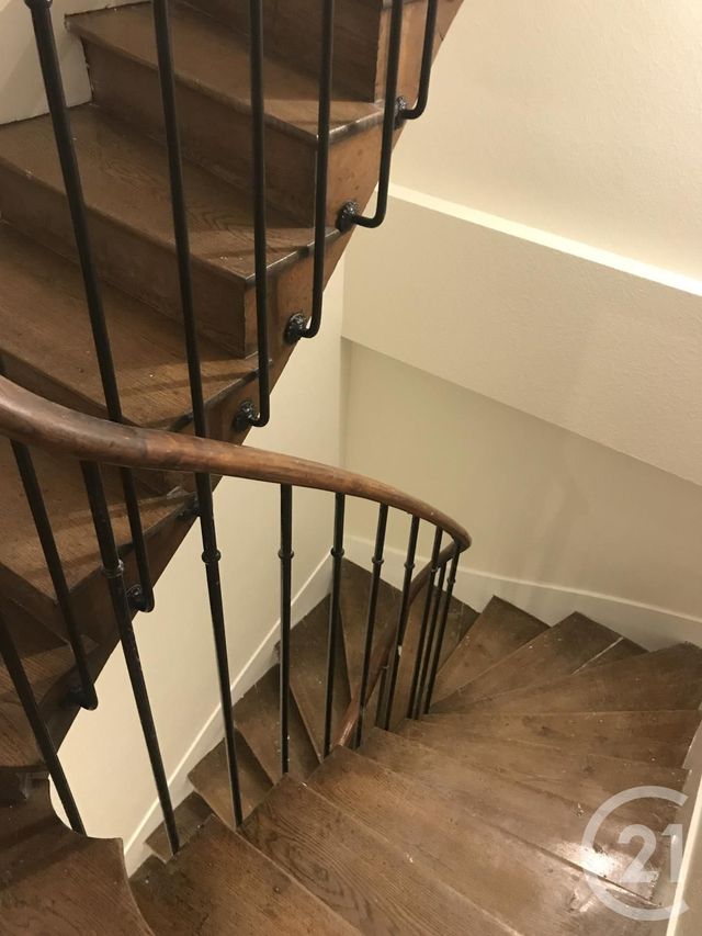 Maison &agrave; louer - 8 pi&egrave;ces - 197,80 m2 - Rouen - 76 - HAUTE-NORMANDIE
