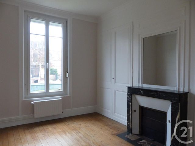 Maison &agrave; louer - 8 pi&egrave;ces - 197,80 m2 - Rouen - 76 - HAUTE-NORMANDIE