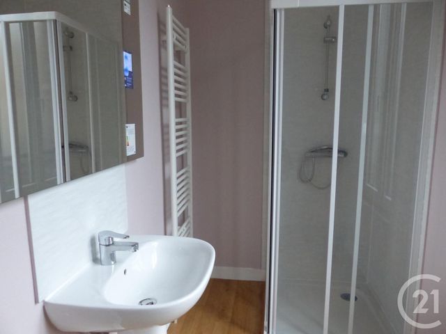 Maison &agrave; louer - 8 pi&egrave;ces - 197,80 m2 - Rouen - 76 - HAUTE-NORMANDIE