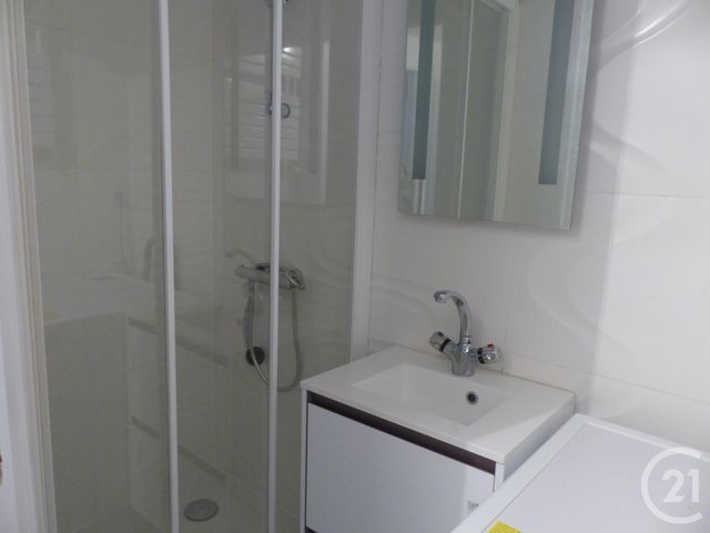 Maison &agrave; louer - 8 pi&egrave;ces - 197,80 m2 - Rouen - 76 - HAUTE-NORMANDIE