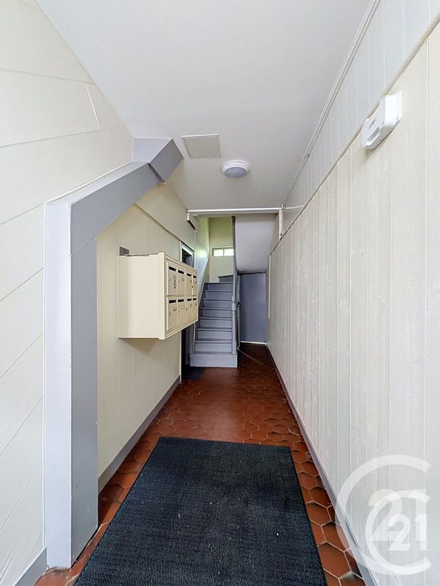 Appartement F2 &agrave; louer - 2 pi&egrave;ces - 37,91 m2 - Rouen - 76 - HAUTE-NORMANDIE