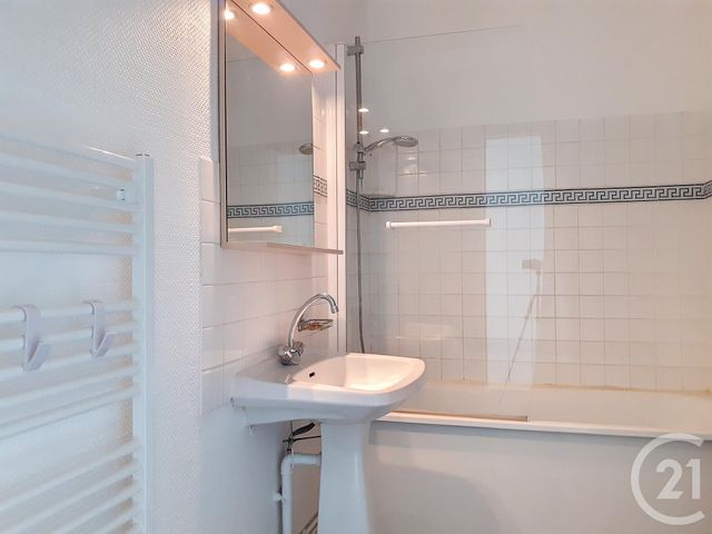 Appartement F1bis &agrave; louer - 2 pi&egrave;ces - 40,21 m2 - Rouen - 76 - HAUTE-NORMANDIE