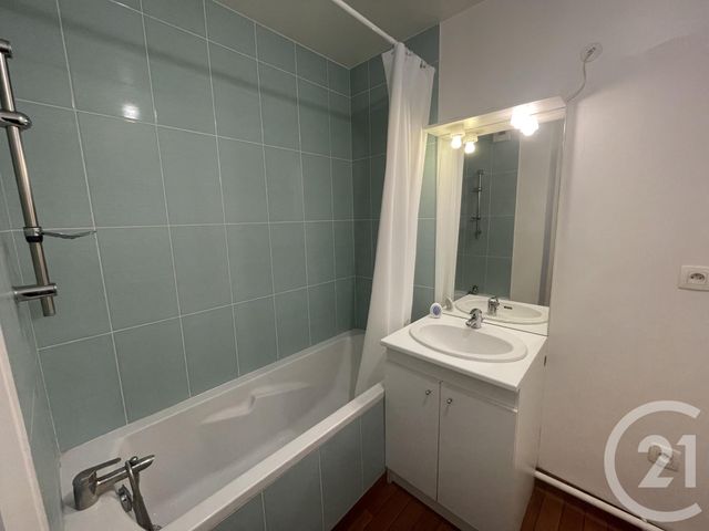 Appartement F2 &agrave; louer - 2 pi&egrave;ces - 50,45 m2 - Le Petit Quevilly - 76 - HAUTE-NORMANDIE
