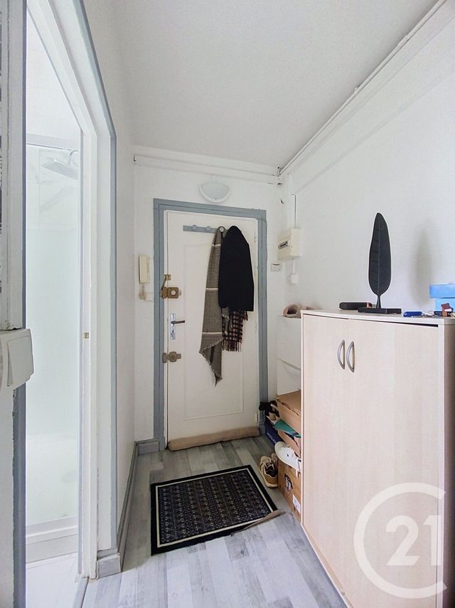 Appartement F1 &agrave; louer - 1 pi&egrave;ce - 28,40 m2 - Rouen - 76 - HAUTE-NORMANDIE