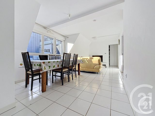 Appartement F5 &agrave; louer - 5 pi&egrave;ces - 94,32 m2 - Rouen - 76 - HAUTE-NORMANDIE