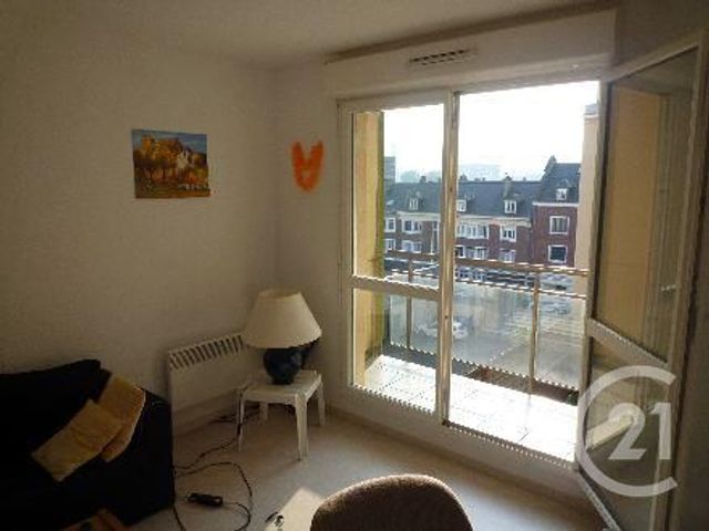 Appartement F2 &agrave; louer - 2 pi&egrave;ces - 36 m2 - Rouen - 76 - HAUTE-NORMANDIE