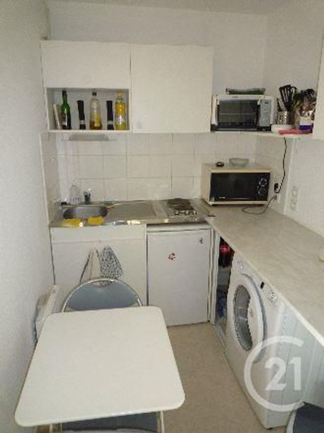 Appartement F2 &agrave; louer - 2 pi&egrave;ces - 36 m2 - Rouen - 76 - HAUTE-NORMANDIE