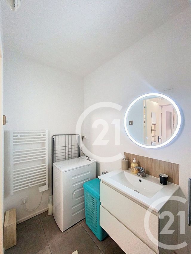Appartement F1 &agrave; louer - 1 pi&egrave;ce - 32,67 m2 - Deville Les Rouen - 76 - HAUTE-NORMANDIE