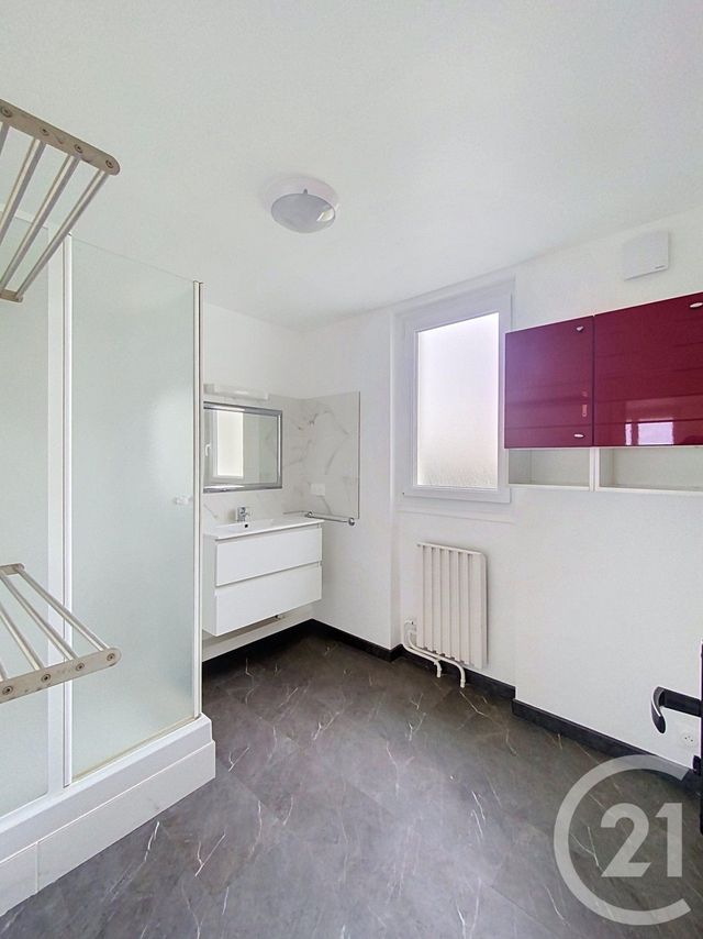 Appartement F5 &agrave; louer - 4 pi&egrave;ces - 72 m2 - Bihorel - 76 - HAUTE-NORMANDIE