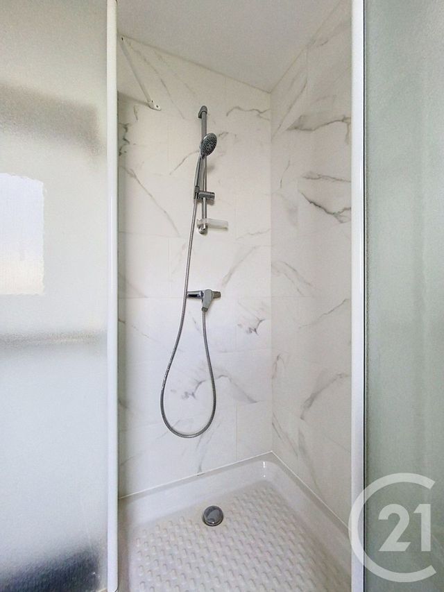 Appartement F5 &agrave; louer - 4 pi&egrave;ces - 72 m2 - Bihorel - 76 - HAUTE-NORMANDIE