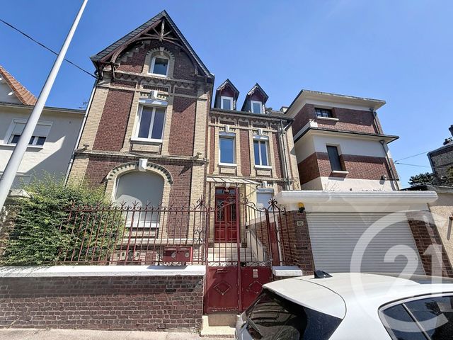 Maison &agrave; louer - 8 pi&egrave;ces - 192,86 m2 - Rouen - 76 - HAUTE-NORMANDIE