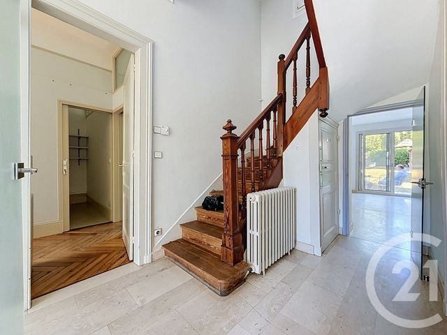 Maison &agrave; louer - 8 pi&egrave;ces - 192,86 m2 - Rouen - 76 - HAUTE-NORMANDIE