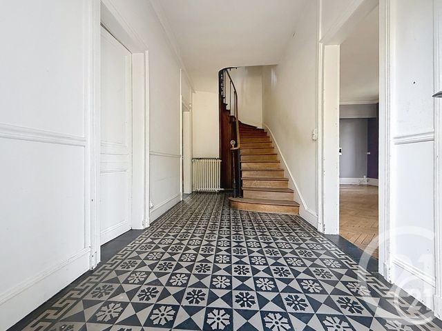 Maison &agrave; louer - 8 pi&egrave;ces - 216,48 m2 - Mont St Aignan - 76 - HAUTE-NORMANDIE