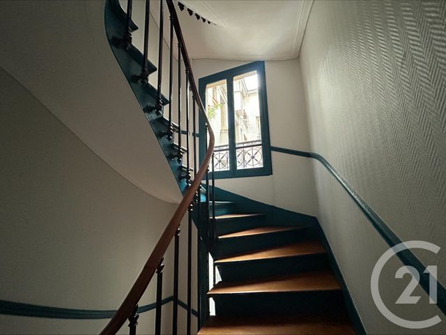 Appartement F1 &agrave; louer - 1 pi&egrave;ce - 16,32 m2 - Paris - 75020 - ILE-DE-FRANCE