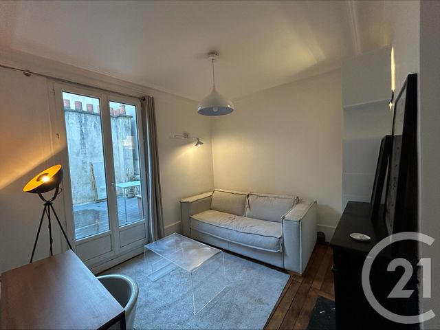 Appartement F1 &agrave; louer - 1 pi&egrave;ce - 16,32 m2 - Paris - 75020 - ILE-DE-FRANCE