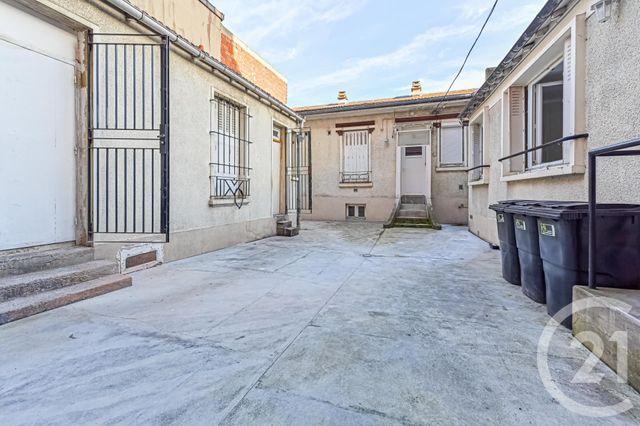 Immeuble &agrave; vendre - 459,25 m2 - La Courneuve - 93 - ILE-DE-FRANCE