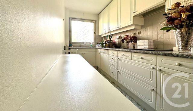 Appartement F5 &agrave; vendre - 5 pi&egrave;ces - 105,28 m2 - Paris - 75012 - ILE-DE-FRANCE