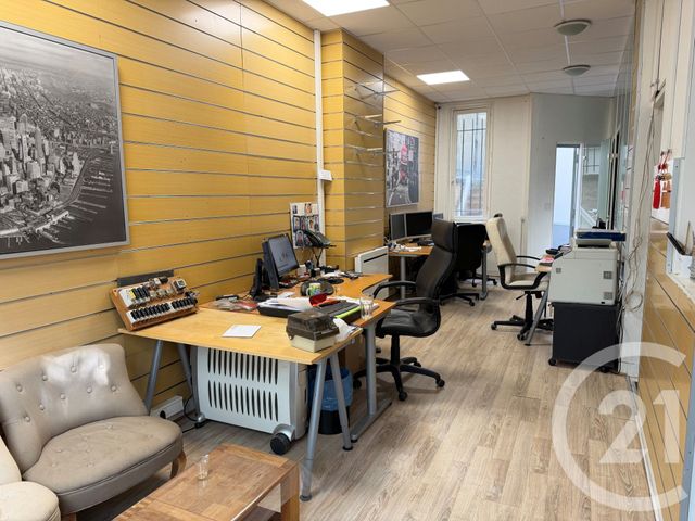 Local commercial à louer - 50.35 m2 - 75 - Paris