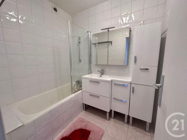 Appartement F3 &agrave; louer - 3 pi&egrave;ces - 70,80 m2 - Paris - 75012 - ILE-DE-FRANCE