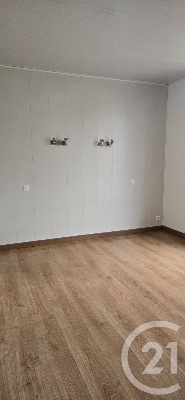 Maison &agrave; louer - 4 pi&egrave;ces - 90,70 m2 - Bergerac - 24 - AQUITAINE