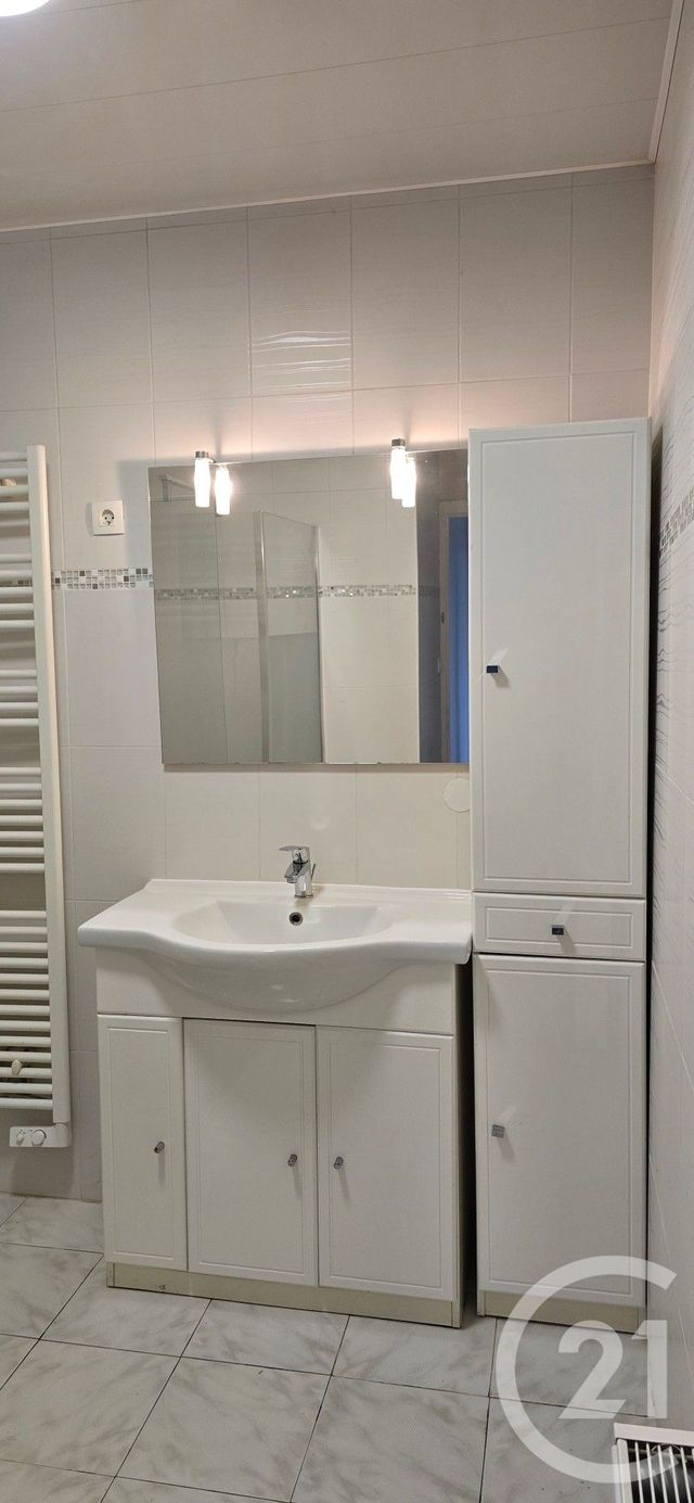 Maison &agrave; louer - 4 pi&egrave;ces - 90,70 m2 - Bergerac - 24 - AQUITAINE