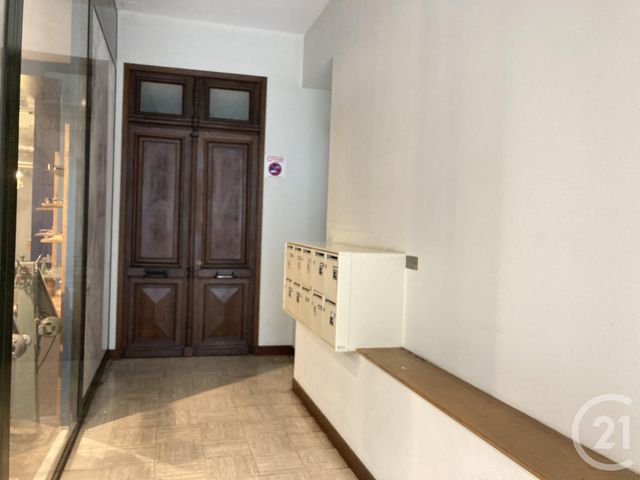Appartement T4 à vendre - 4 pièces - 73 m2 - Perigueux - 24 - AQUITAINE
