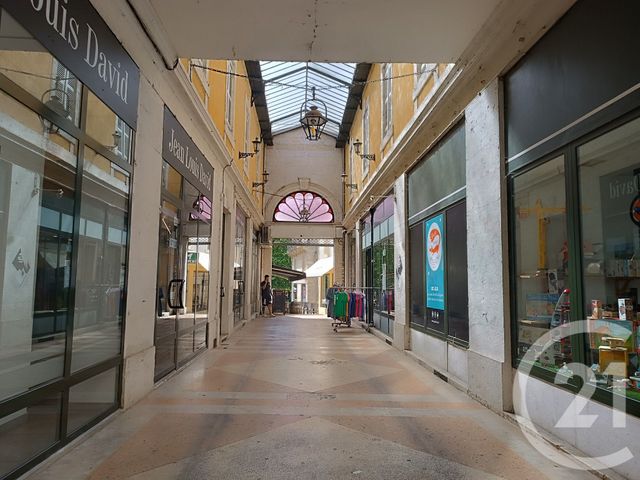 Appartement T4 à vendre - 4 pièces - 73 m2 - Perigueux - 24 - AQUITAINE