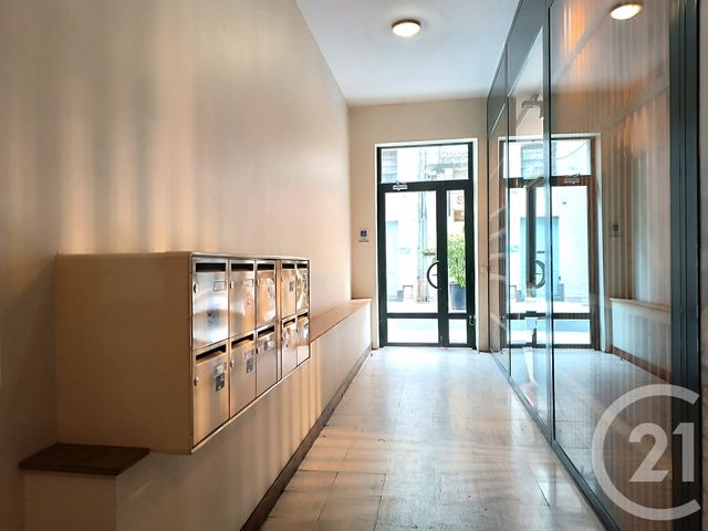 Appartement T4 à vendre - 4 pièces - 73 m2 - Perigueux - 24 - AQUITAINE