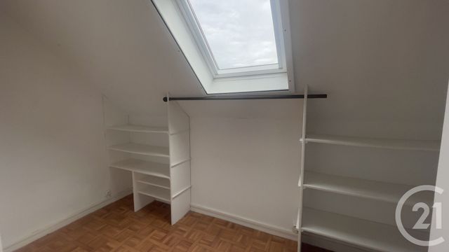 Maison &agrave; louer - 4 pi&egrave;ces - 100 m2 - Trelissac - 24 - AQUITAINE