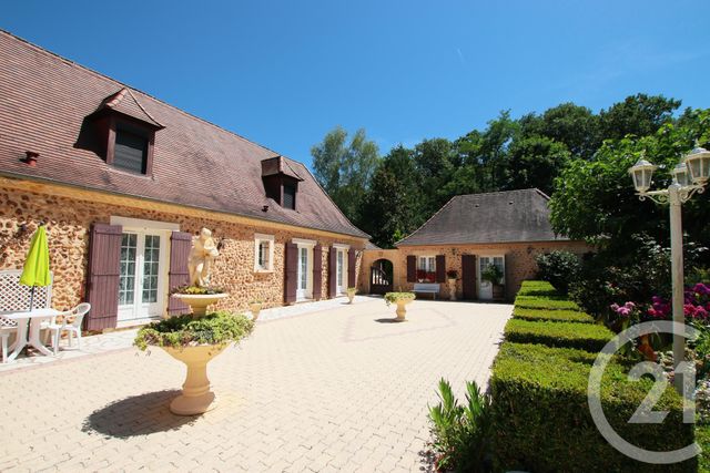 Maison &agrave; vendre - 7 pi&egrave;ces - 183,23 m2 - Lacropte - 24 - AQUITAINE