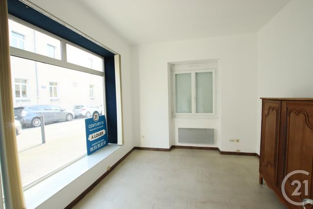 Bureaux à louer - 36.0 m2 - 24 - Dordogne