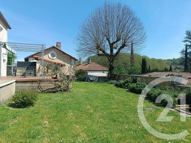 Maison à vendre - 11 pièces - 295,22 m2 - Perigueux - 24 - AQUITAINE