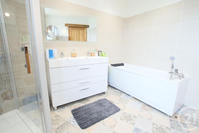 Maison à vendre - 11 pièces - 295,22 m2 - Perigueux - 24 - AQUITAINE