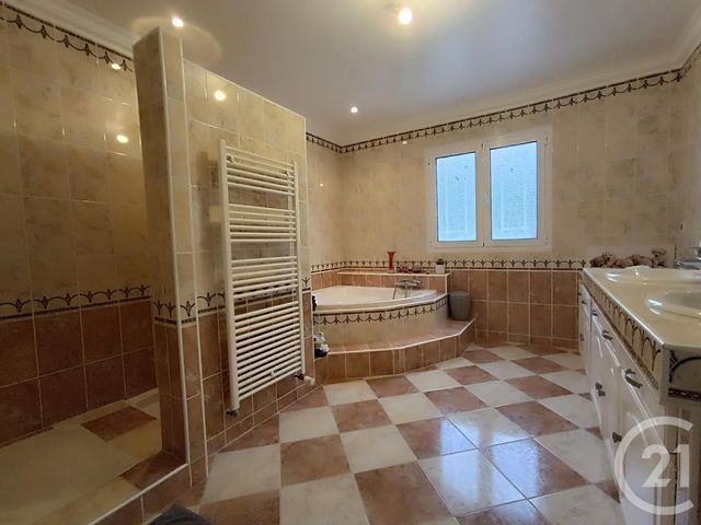 Maison à vendre - 8 pièces - 213 m2 - Boulazac Isle Manoire - 24 - AQUITAINE