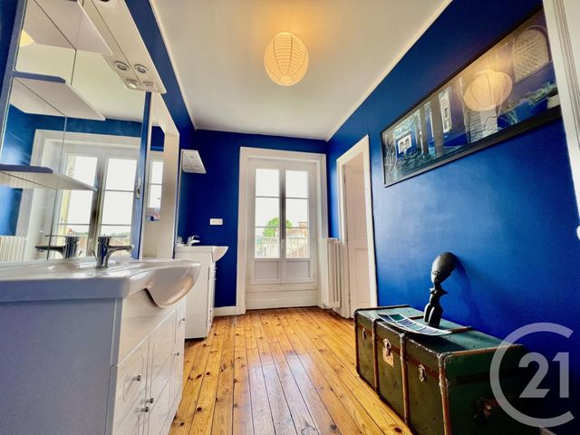 Maison à vendre - 8 pièces - 203 m2 - Perigueux - 24 - AQUITAINE