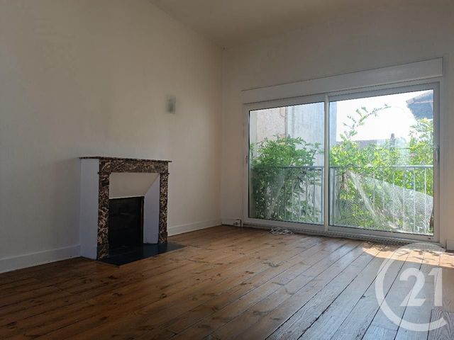 Maison à louer - 5 pièces - 168 m2 - Perigueux - 24 - AQUITAINE