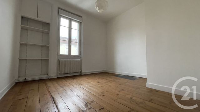 Maison &agrave; louer - 5 pi&egrave;ces - 168 m2 - Perigueux - 24 - AQUITAINE